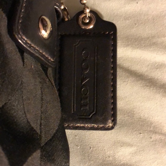 Coach Handbag - Picture 3 of 8